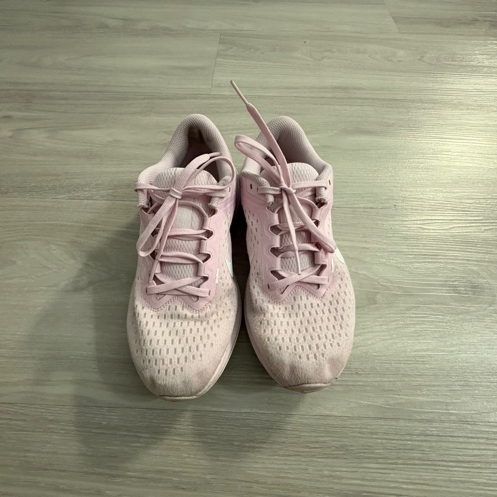 Nike Shoe Womens Zoom Running Sneaker Athletic Light Pink Size 8 DV4023-600